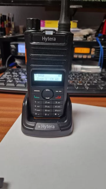 Hytera Ap585 U1 Uhf 128 Channel Analogue Portable Transceiver (Display)