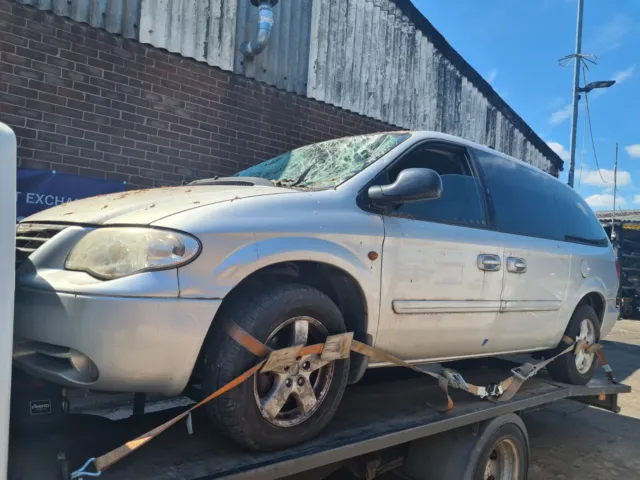 Chrysler Grand Voyager Breaking 2007 Headlight ALL PARTS AVAILABLE