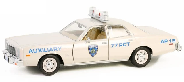 Plymouth Fury Taxi de Detroit 069 Beverly Hills Cop (1977) Greenlight 1/43
