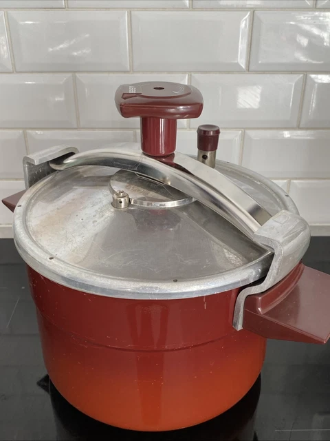 Cocotte Minute SEB 6L Vintage - Marmite Ancienne, Décorative Et Fonctionnelle