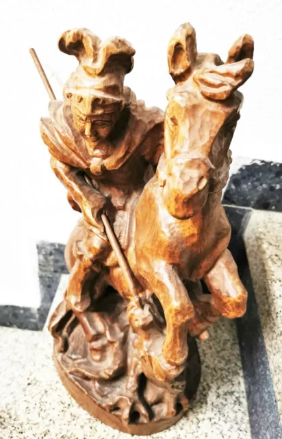 Holzfigur „Hl. Georg auf Pferd - Kampf mit dem Drachen“ handgeschnitzt, antik 2