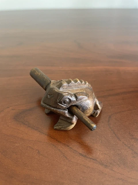 Wooden Thai Vintage Handcraft Frog Croaking Sound W/Wooden Stick 2.5” Life Size