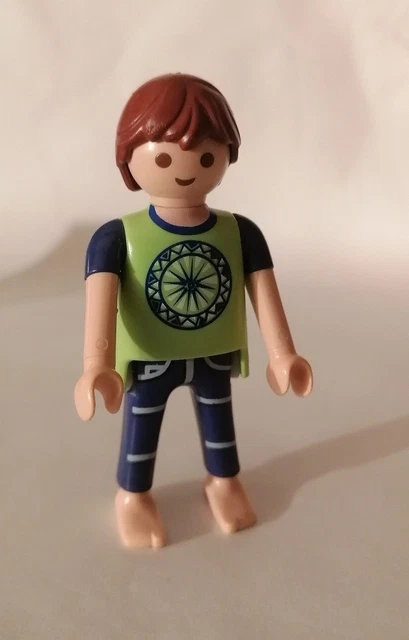 Playmobil - Maison transportable, voiture, scooter, rampe de skate