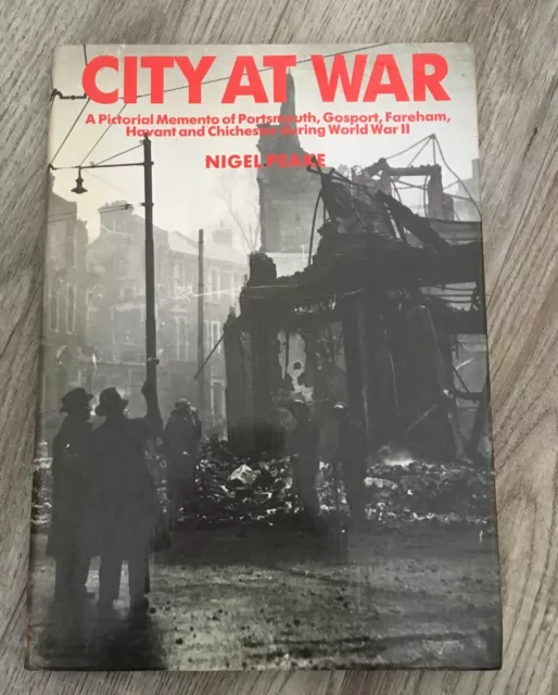 City At War by Nigel Peake 1986 H/B