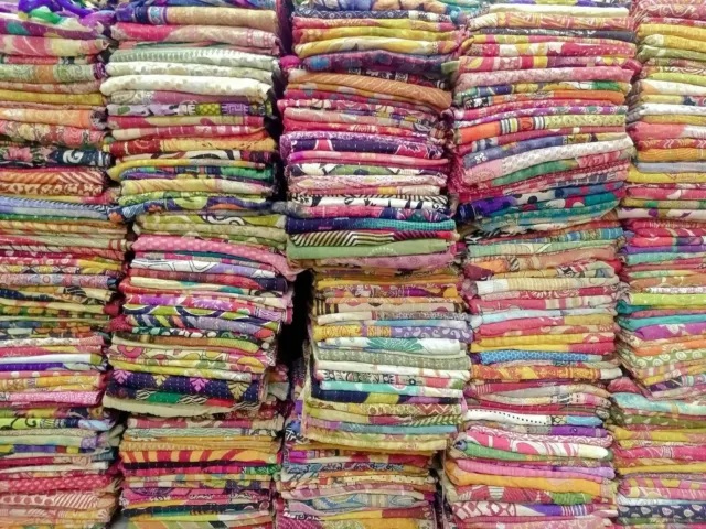 Venta al por mayor de ropa de cama de edredón Kantha hecho a mano antiguo...