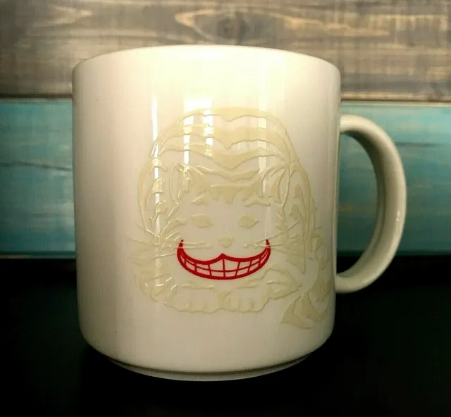 Cheshire Cat Vintage Ceramic Porcelain Coffee Mug Rivertown Trading Corp