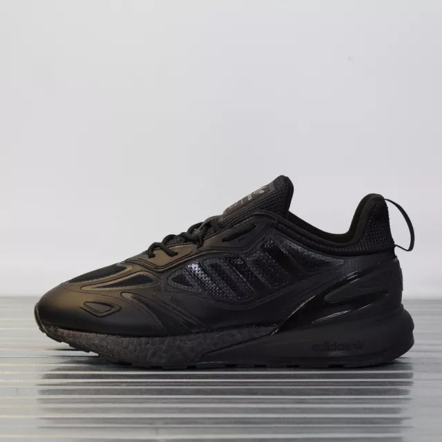 Triple black on sale trainers mens