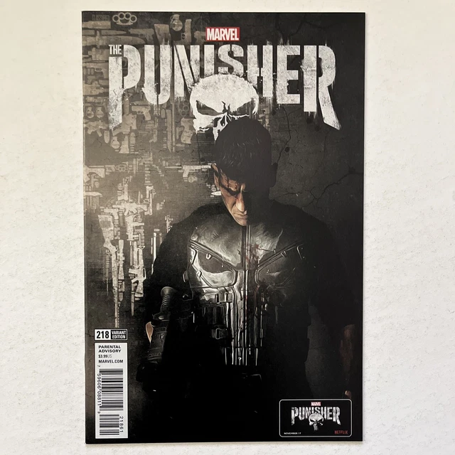 PUNISHER #218 1st War Machine Armor Photo Variant NM Jon Bernthal DareDevil