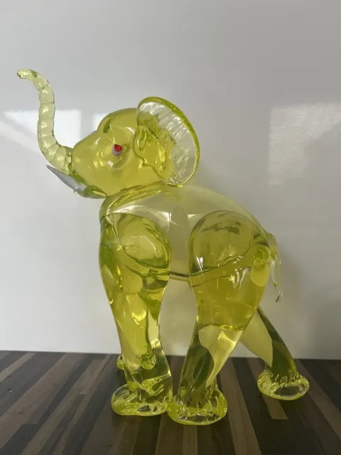 Rare Large Murano Yellow Uranium Green Glass Seguso Elephant Figure Ornament