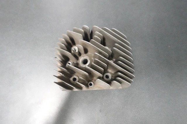 1984-1998 Yamaha Phazer II SS Deluxe Venture XL OEM Engine Right Cylinder Head 1