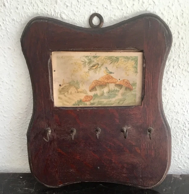 Ancien support en bois avec 5 crochets pour clefs ou serviettes de cuisine