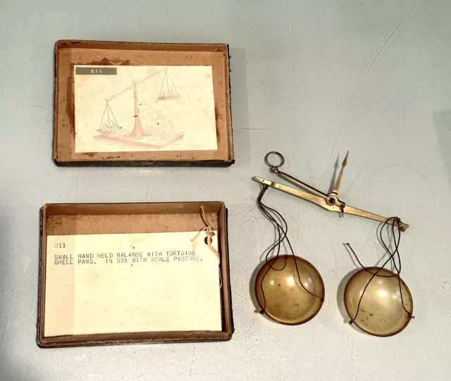 Vintage Antique Cased Hand Held Apothecary Jewelry Balance Scale