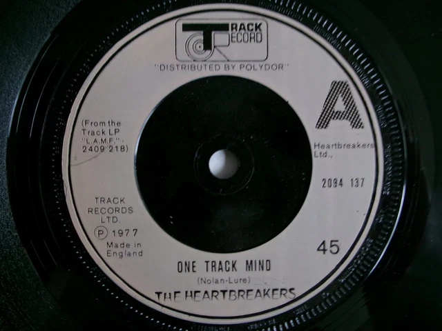 7 HEARTBREAKERS ONE Track Mind / Cant Keep My Eyes 2094137