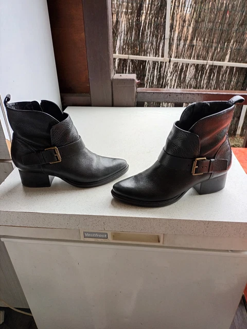 Bottines femme SAN MARINA  Cuir Noir T 36 occasion 2