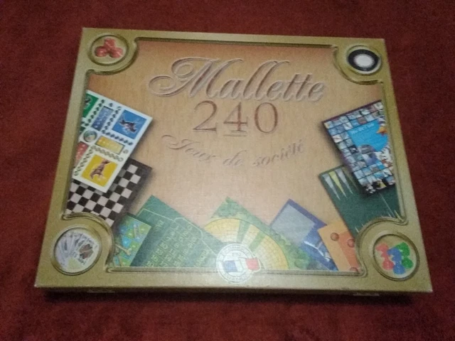Mallette 240 jeux de société