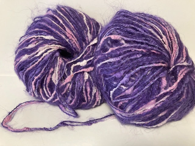 Lot De 10 Pelotes De Laine Mohair Fantaisie Violet Et Rose Avec Pompons Colorés - Pour Tricot Et Crochet
