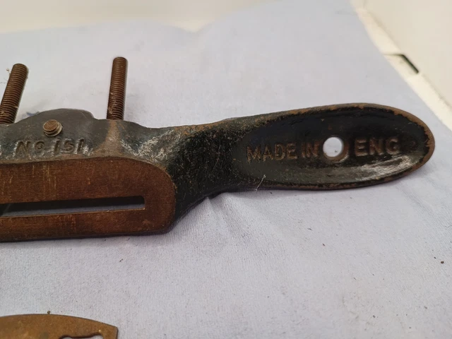 Vintage Stanley No 151 adjustable flat bottom spoke-shave Made In England 3