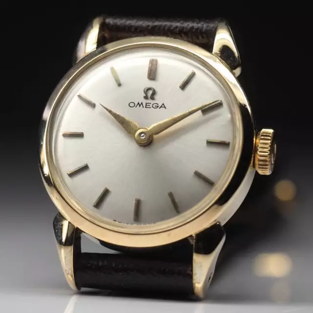 Omega Vintage Watch Hand wound Gold rera