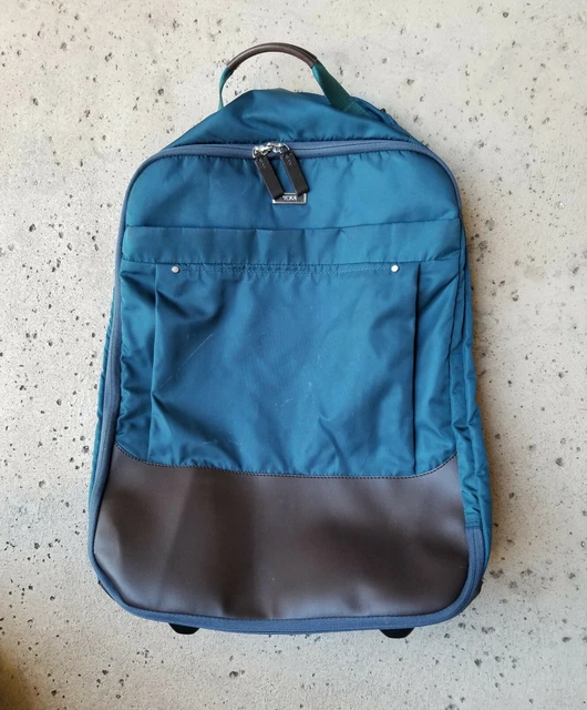 Tumi Voyageur Super Leger International Carry On Suitcase Blue 484600 MSRP $545
