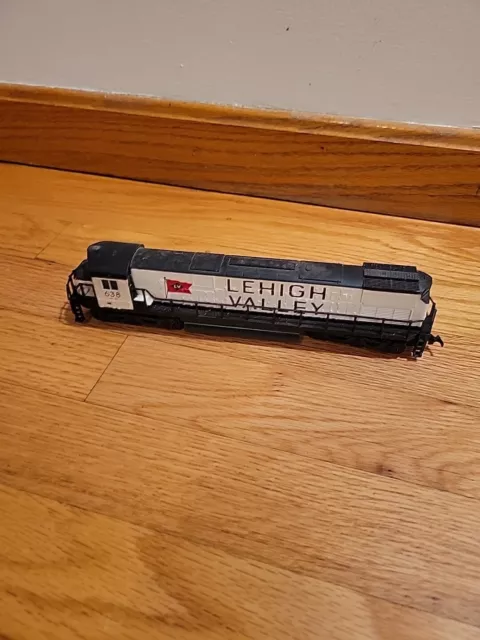 HO Scale  Life Like Lehigh Valley 638 Engine Train Locomotive