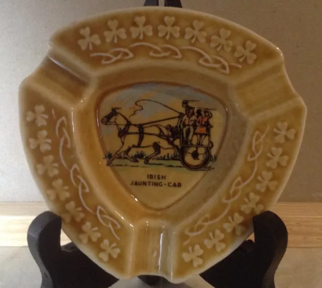 Vintage Irish Wade Porcelain- Irish Jaunting Car  Triangular  Ashtray