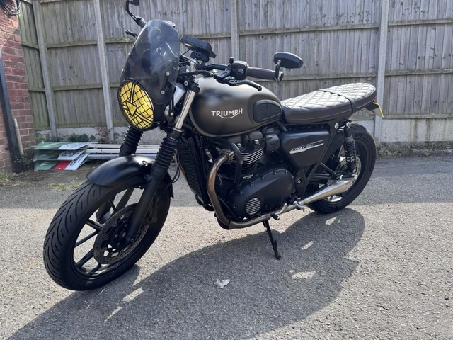 Triumph, Motorcycles & Scooters, Cars, Motorcycles & Vehicles