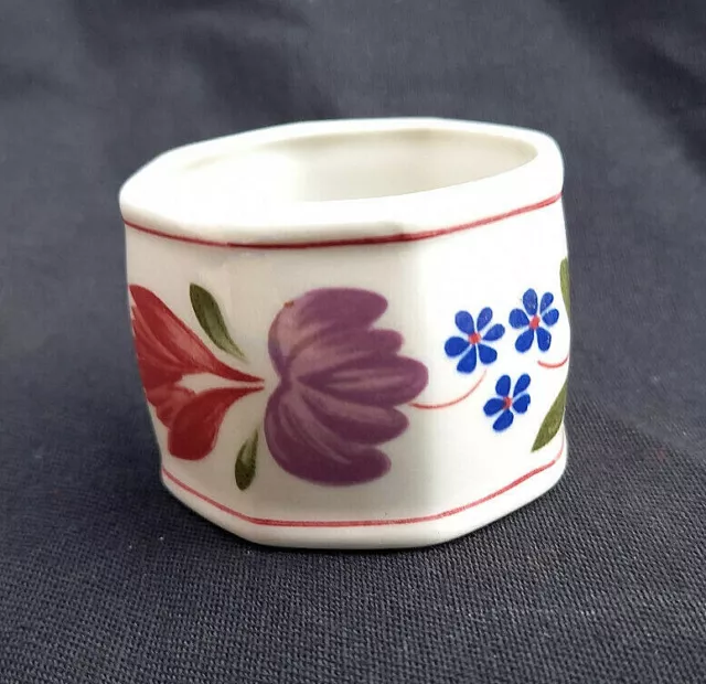 Adams OLD COLONIAL Napkin Ring. Diameter 1¾ inches