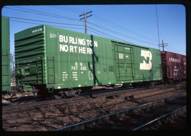 Railroad Slide - Burlington Northern #747435 Box Car 1987 Hinsdale IL Freight