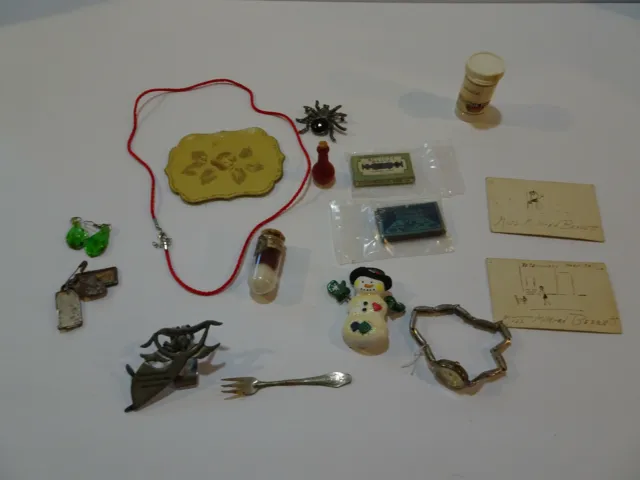 Junk Drawer Lot Vintage Stuff  Small  Lot  of all vintage items.
