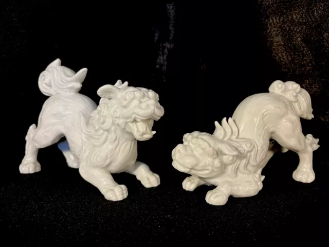 Vintage Fitz & Floyd White Chinoiserie Blanc de Chine Mantle Qilin Foo Dog Pair