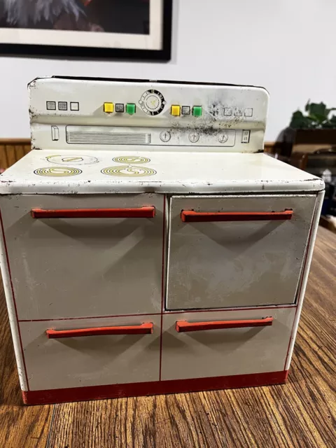 Vintage Wolverine Supply Toy White Tin Metal Kitchen Oven Stove
