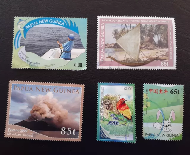 5 Fine used Papua New Guinea Stamps - Various Years in the 2000s