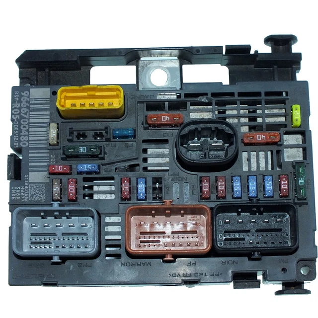 COFFRE À FUSIBLES Boîte à fusibles Peugeot 308 Citroen C4 9666700480 BSMR0500 EUR 259,00