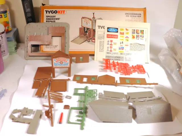 Vintage Tyco Speedy Andrews Repair Shop #7793 Partially Built With Box & Instr.