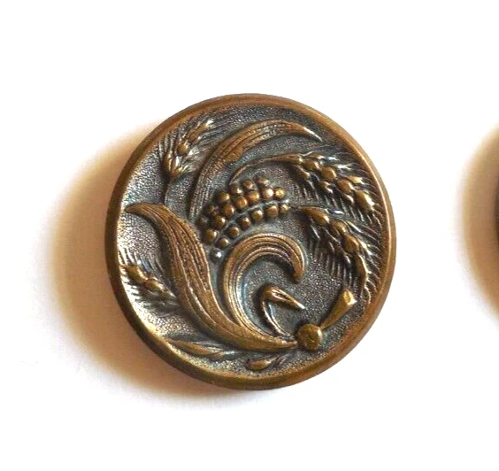Antique Brass Wheat Picture Button - T W & W PARIS Back 1"