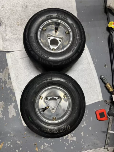 Two Metric pattern go kart racing wheels with tires
