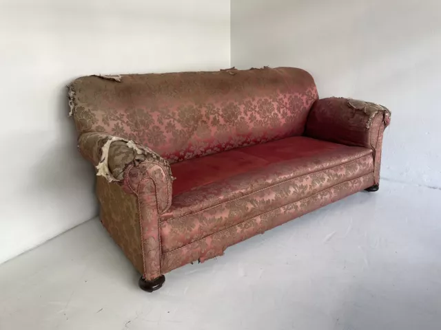 Antique Victorian sofa - Oak Frame