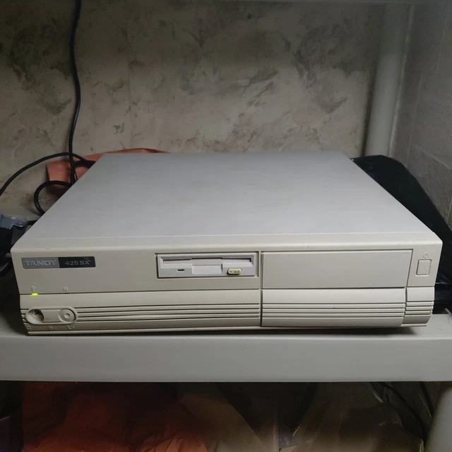 Windowsノート本体 Dell vostro i5 16gb ram, 2.4ghz (8cpu) Vintage Computers & Mainframes, Vintage Computing, Computers
