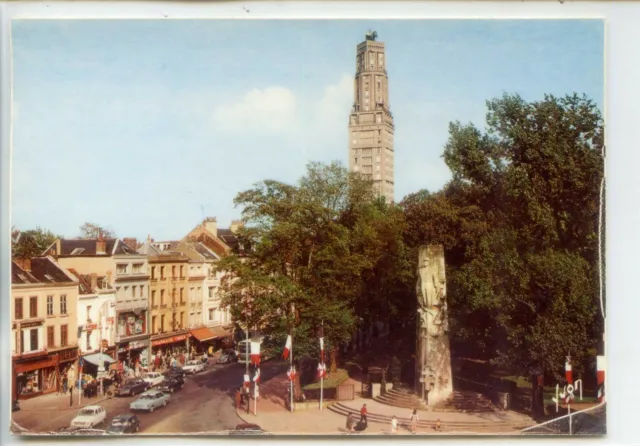 CP 80 Somme - Amiens - La place René-Goblet, la rue de Noyon...