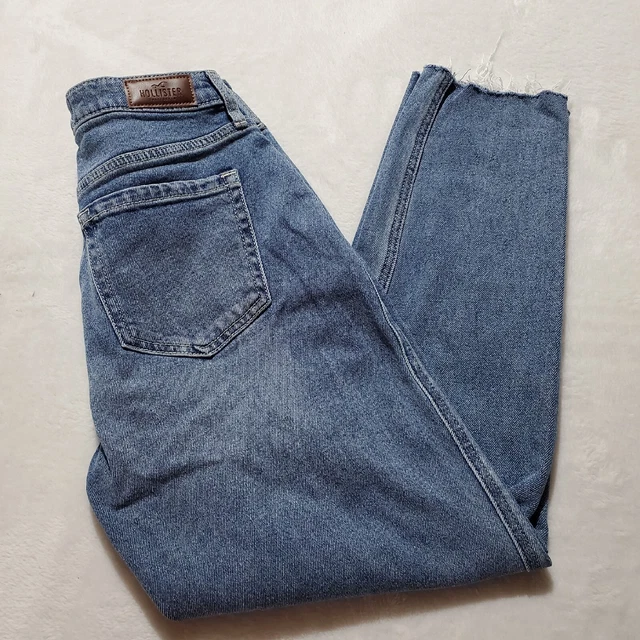 Hollister Curvy High Rise Mom Jeans 3R 26X27 Womens Light Wash Raw Hem Denim