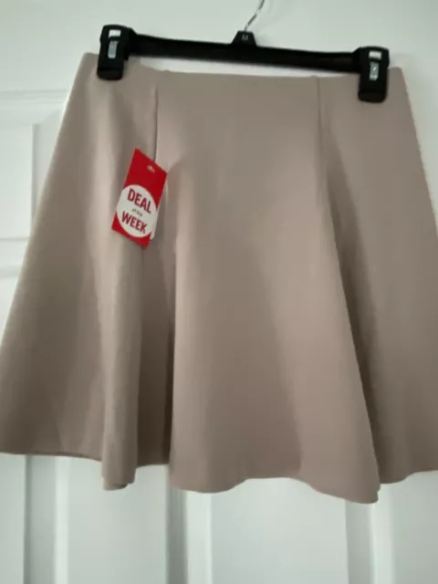 Forever 21 Skirt Womens Size Medium Taupe Skater Elastic Waist A Line NWT