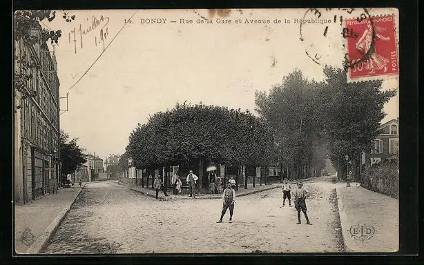 CPA Bondy, Rue de la Gare et Avenue de la République