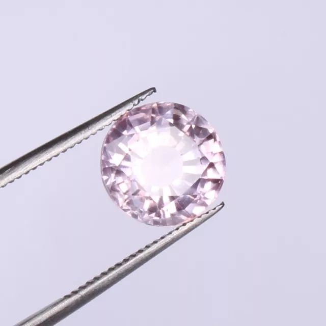 Morganite de couleur rose naturelle 3,95 ct. Pierre précieuse certifiée en...