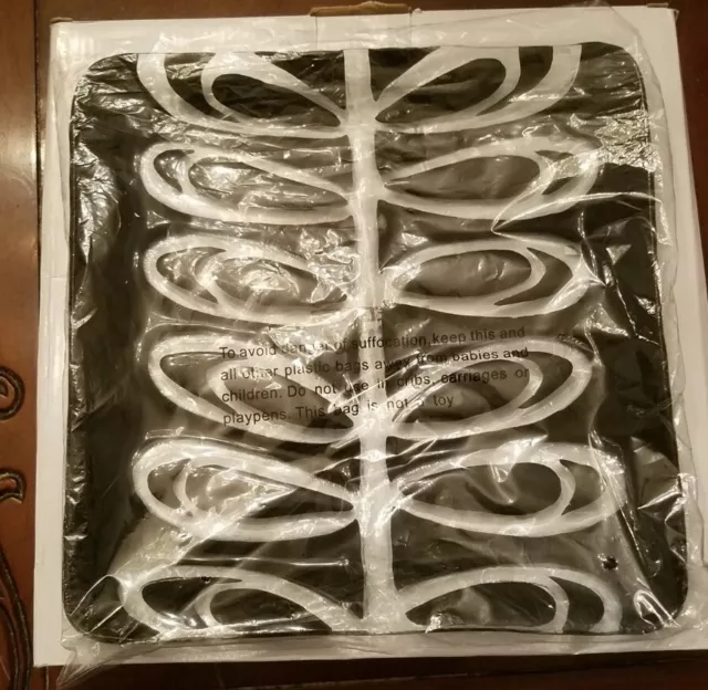 SILVESTRI Lori Siebert  Art Glass Fusion Black & White Looped Square Plate 11"