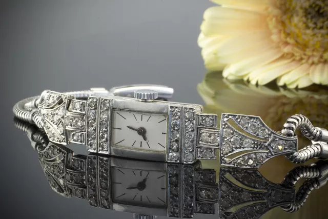 Art Deco Armbanduhr Damen Uhr mit Diamanten in Platin & 585er Weißgold Schmuck