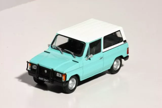 Aro 10 1/43 Ixo Legendary Voiture Car Auto  Ru131