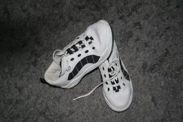 Ten Pin Bowling Shoes size 5 Ladies