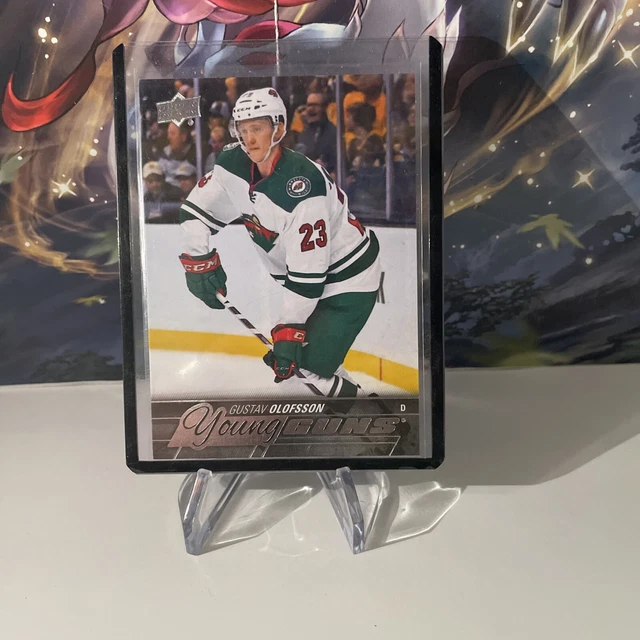 2015-16 Upper Deck Chris Driedger Young Guns Rookie Card #482 - Hockey Trading Card - View #9