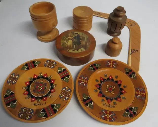 Mixed job lot x 8 wooden treen items - boxes pots cup plates