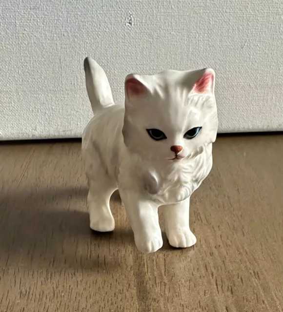 Vintage Napcoware Ceramic White Persian Cat Kitten #06550 Napco Ware